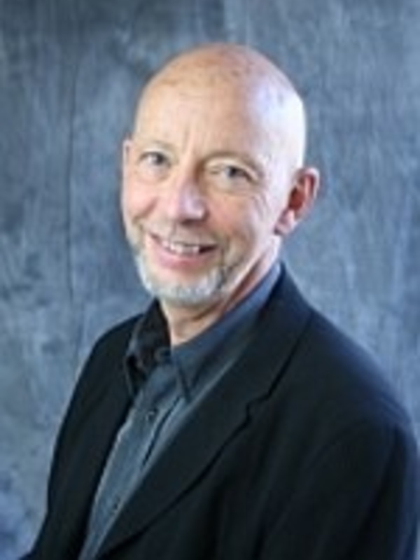 Professor  Paul  Linden 